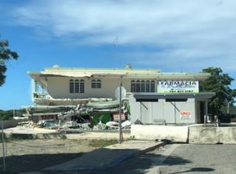 farmacia earthquake damage